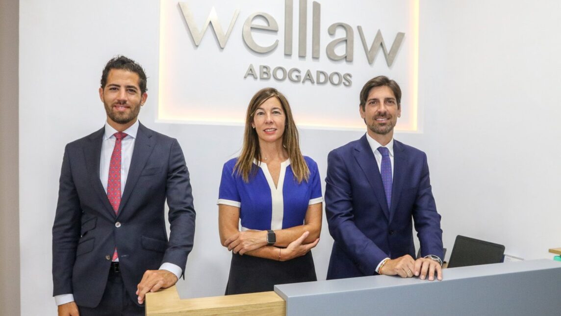 Federico Pérez-Padilla, Hortensia Laqué y Emilio Pérez de la Blanca, socios de Welllaw Abogados
